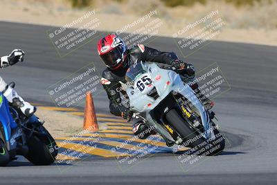 media/Dec-18-2022-SoCal Trackdays (Sun) [[8099a50955]]/Turn 10 (140pm)/